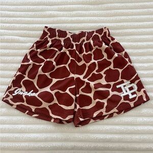 Unisex Inaka Power IP Giraffe Print Athletic Lined Gym Shorts Size S